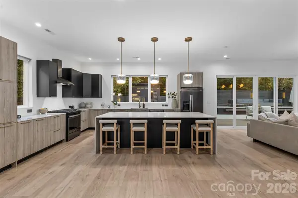 1631 Rama RD, Charlotte, NC 28211