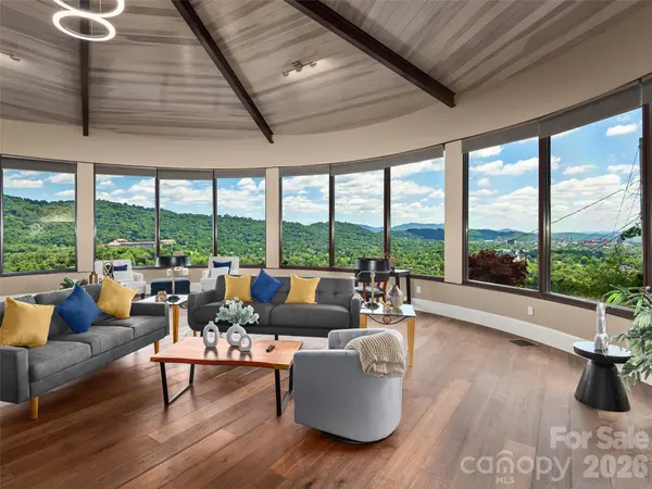 95 Horizon Hill RD, Asheville, NC 28804