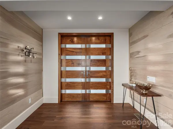 95 Horizon Hill RD, Asheville, NC 28804