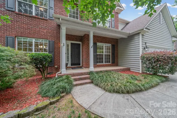 412 Amersham LN, Waxhaw, NC 28173