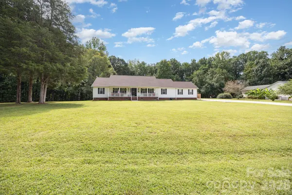 715 Candlewick DR, Salisbury, NC 28147