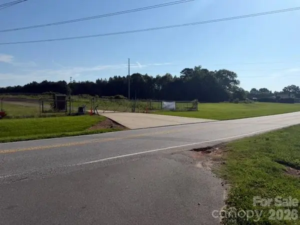 8167 Optimist Club RD, Denver, NC 28037