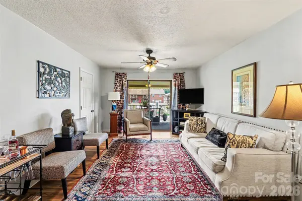 121 Carriage House DR, Kannapolis, NC 28081