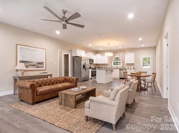 354 Hart ST, Heath Springs, SC 29058