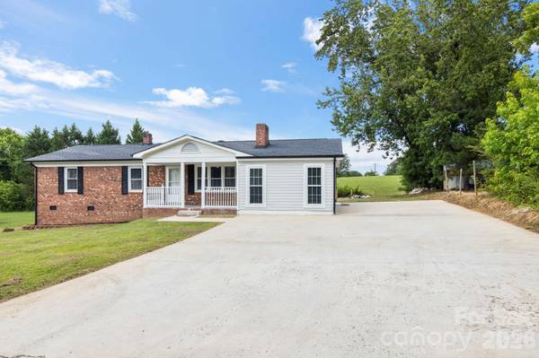 904 Long ST, Oakboro, NC 28129