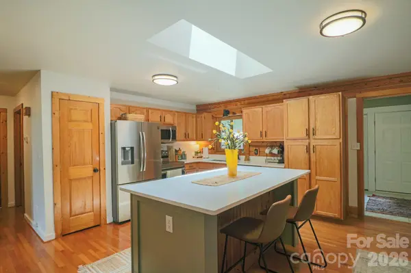 2211 Rocky Cove LN, Denton, NC 27239