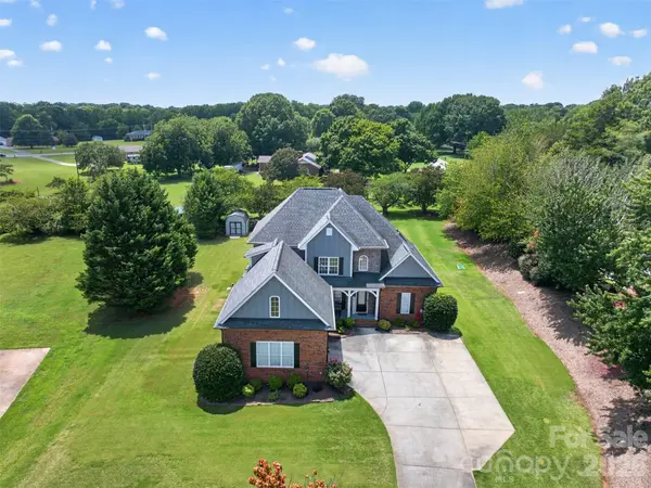 13708 Thompson Place DR, Mint Hill, NC 28227