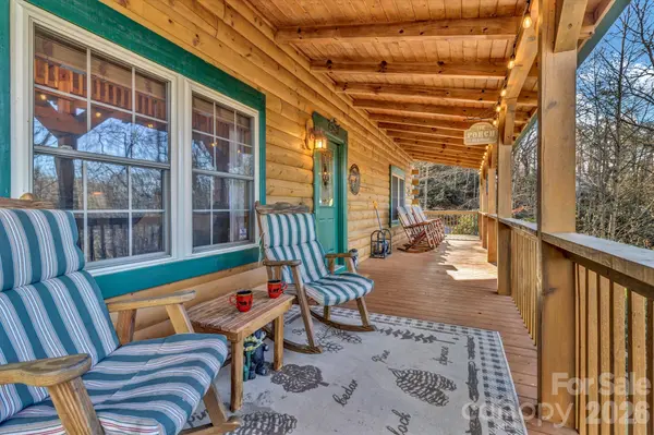 45 Ginger LN, Waynesville, NC 28785