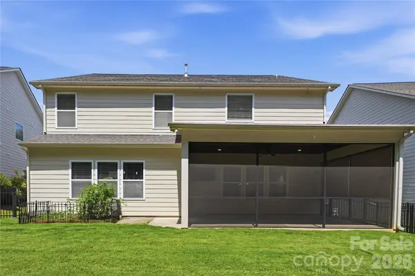 2207 Bluebell WAY, Tega Cay, SC 29708