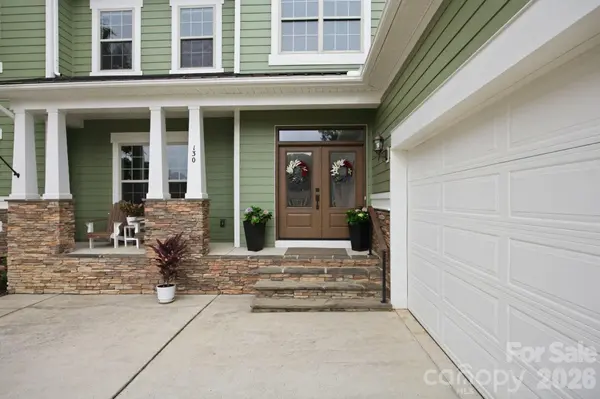 130 Lakeshore Hills DR, Mooresville, NC 28117