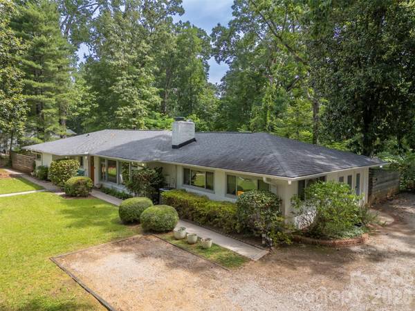 1620 Butter ST, Landrum, SC 29356