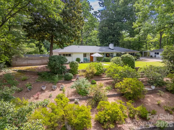 1620 Butter ST, Landrum, SC 29356