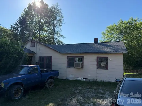 3370 Rocky RD, Lenoir, NC 28645