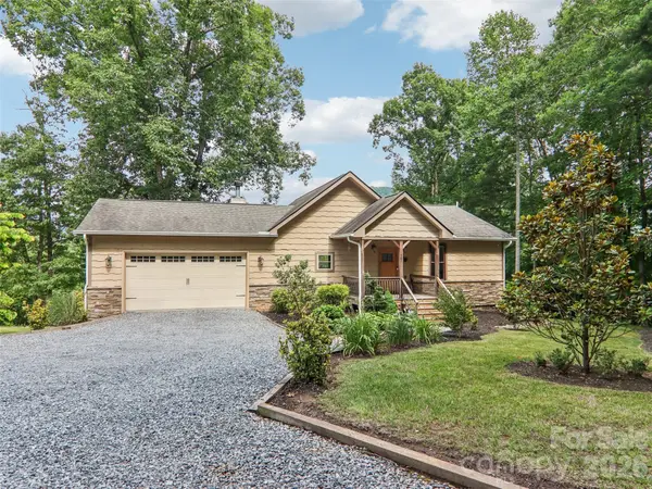 77 Willow Stone WAY, Hendersonville, NC 28792