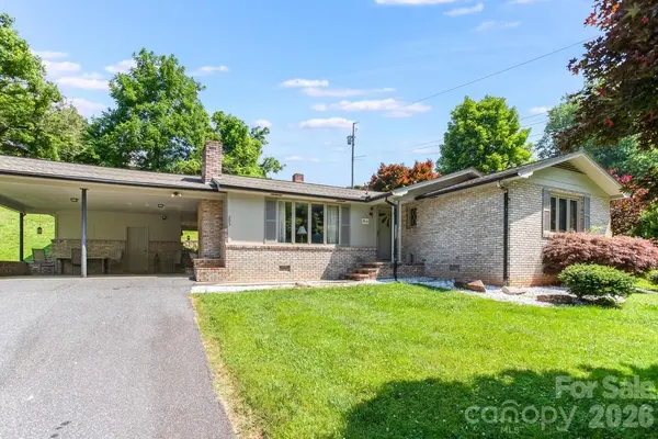 293 Dillardtown RD, Sylva, NC 28779