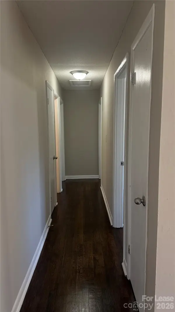 2701 Abelwood RD, Charlotte, NC 28216