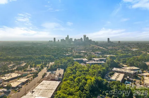 3719 Dolly Madison RD, Charlotte, NC 28208