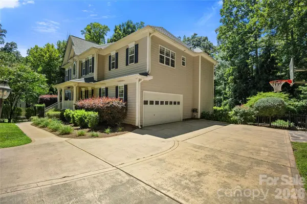 101 Egrets Walk PL, Mooresville, NC 28117