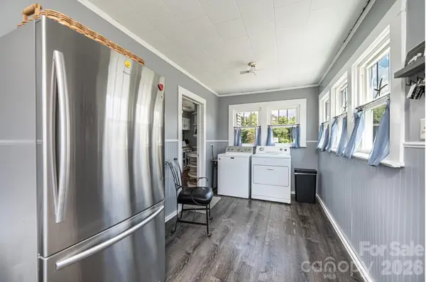 601 Malcolm BLVD, Connelly Springs, NC 28612