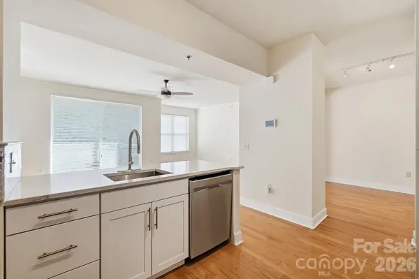 1315 East BLVD #411, Charlotte, NC 28203