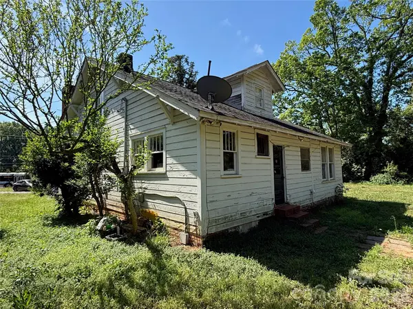 6629 The PLZ, Charlotte, NC 28215