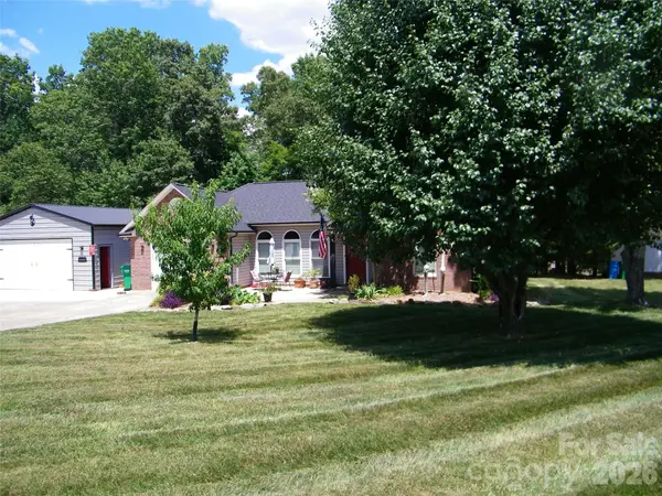 609 Redah AVE, Locust, NC 28097