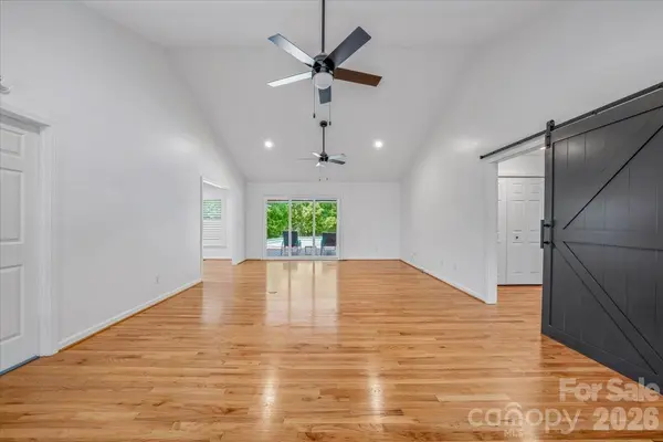 1512 Kinglet DR, York, SC 29745
