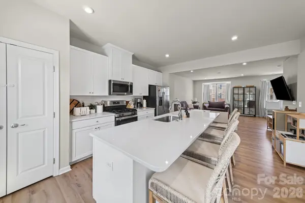 2534 Grantham Place DR, Fort Mill, SC 29715
