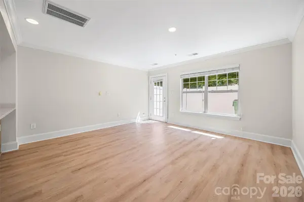 5306-5320 Park RD, Charlotte, NC 28209
