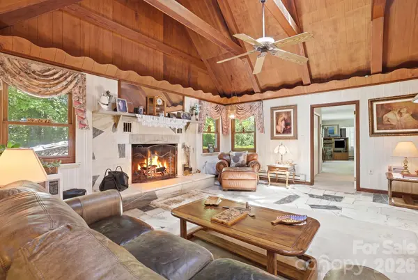 3324 Hwy 28 RD S, Bryson City, NC 28713