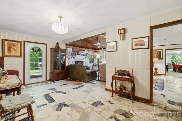3324 Hwy 28 RD S, Bryson City, NC 28713