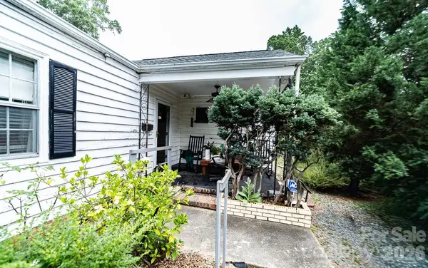 909 Drummond AVE, Charlotte, NC 28205