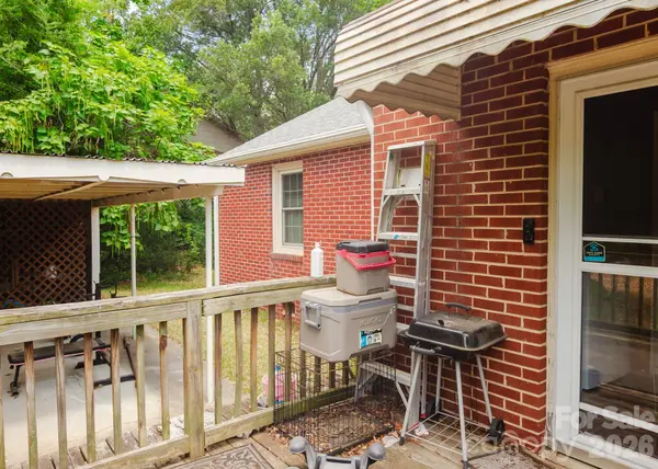303 Myrtle AVE, Hamlet, NC 28345