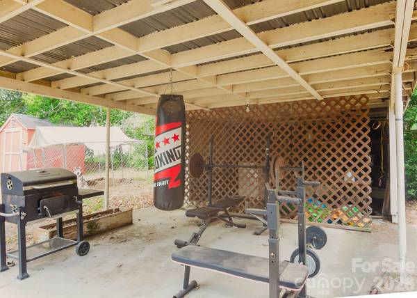 303 Myrtle AVE, Hamlet, NC 28345