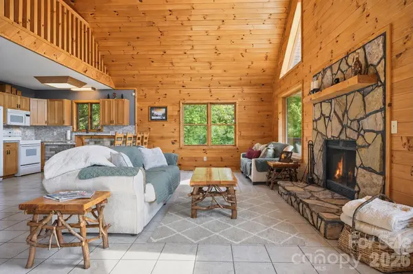 605 Valley View DR, Purlear, NC 28665