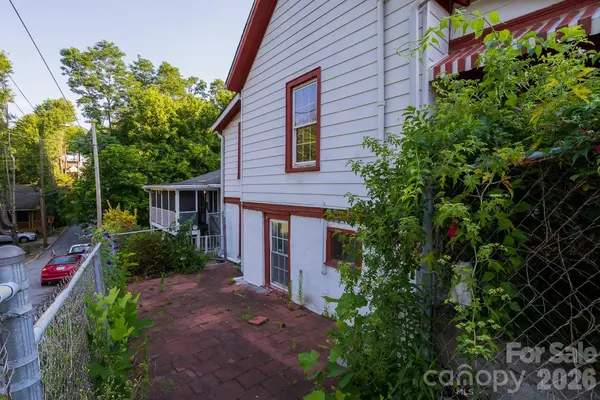 91 Clingman AVE, Asheville, NC 28801
