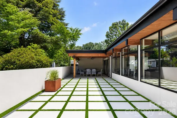 704 Charles AVE, Charlotte, NC 28205