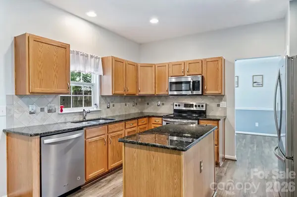 6311 Tunston LN, Charlotte, NC 28269