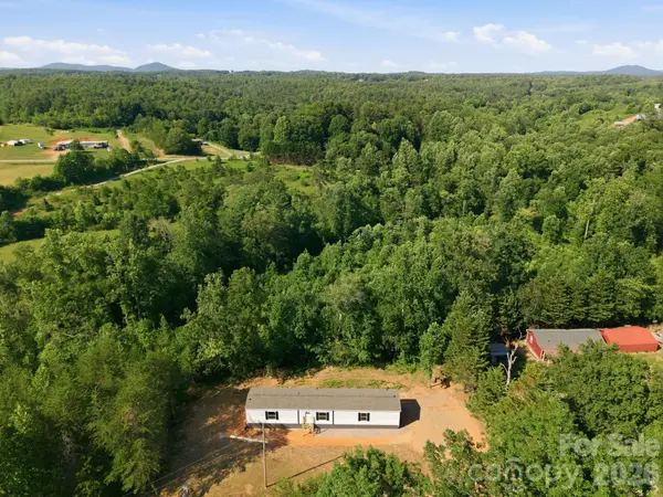 7499 Virginia RDG, Connelly Springs, NC 28612