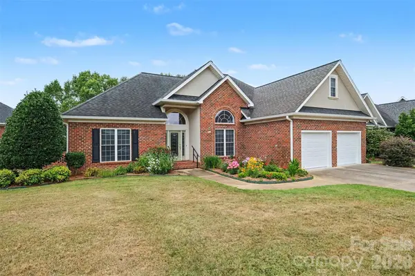 115 Blakemore DR, Shelby, NC 28152