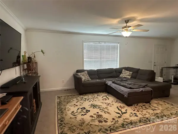 330 W Memorial HWY, Harmony, NC 28634