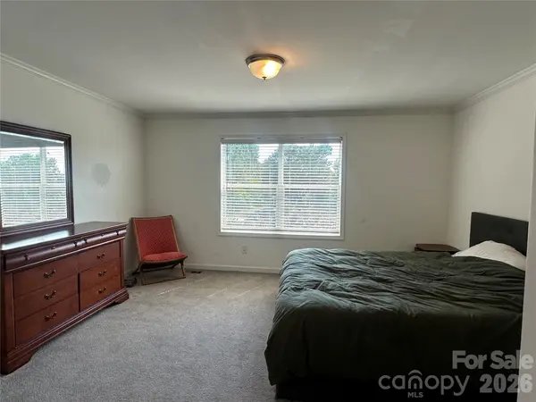 330 W Memorial HWY, Harmony, NC 28634