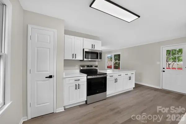 424 Kimbrook CT, Rock Hill, SC 29730