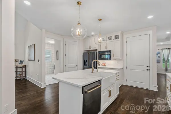 156 Crooked Branch WAY, Troutman, NC 28166