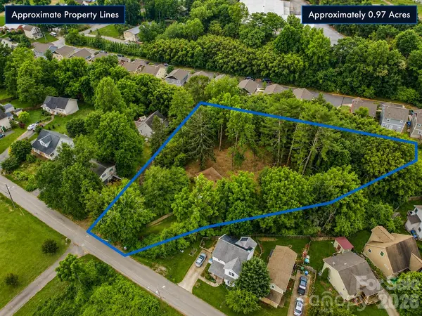 215 Merchant ST #2, Asheville, NC 28803