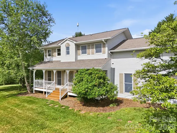 1091 WINDSWEPT RIDGE RD, Marshall, NC 28753
