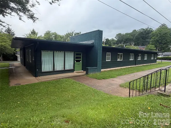 1101 N Main ST #8, Waynesville, NC 28786