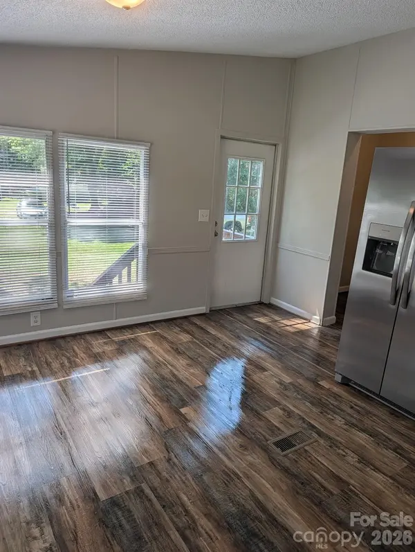 66 Royal HL E, Winnsboro, SC 29180