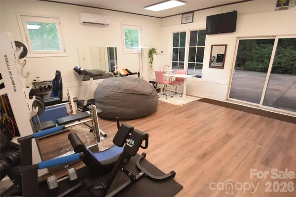 8202 Lawyers RD, Mint Hill, NC 28227