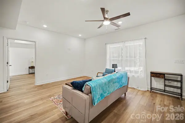 3299 Old Seine RD, Smyrna, SC 29743